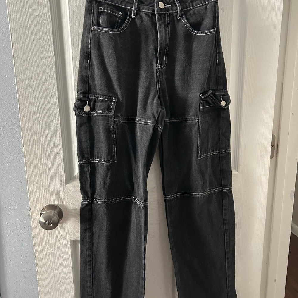 Black cargo jeans
